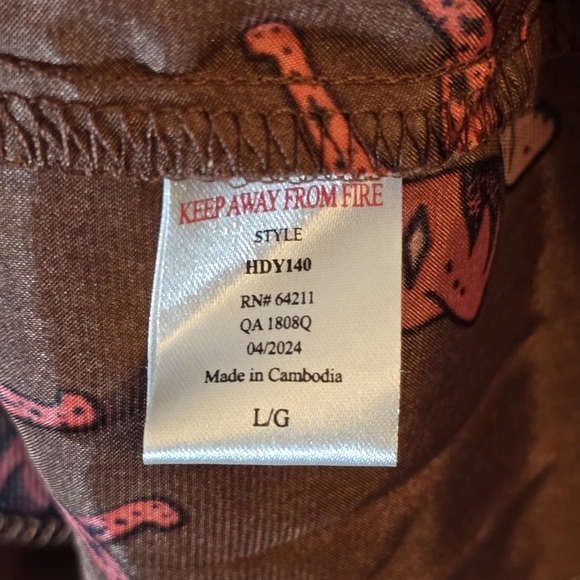 NWT Midnight Bakery Silky Cowgirl Print Button Front Top Chapel Roan Horse, sz L - Picture 7 of 9